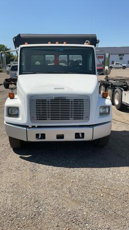 Freightliner Hook Truck