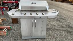 Gas grill