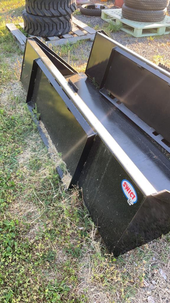 Swict Skid Loader Smooth Bucket