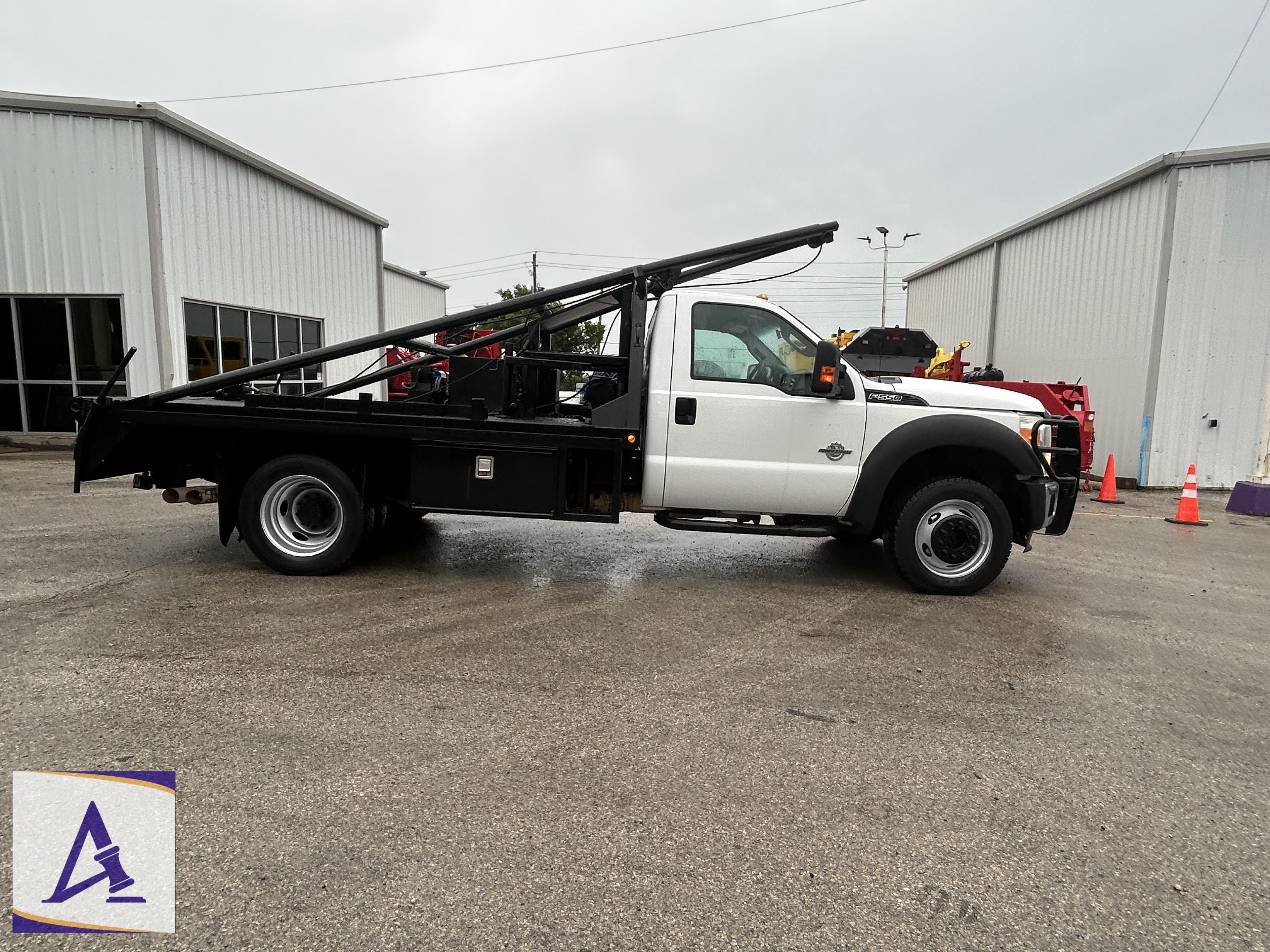 2014 Ford F-550 Roustabout Truck - Powerstroke Diesel - Winch - Air Compressor - 252,776 Miles!