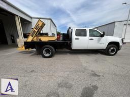 2012 GMC 3500HD Crew Cab Flatbed Pickup - Anchor Boss - ONLY 93,396 On The Dash!