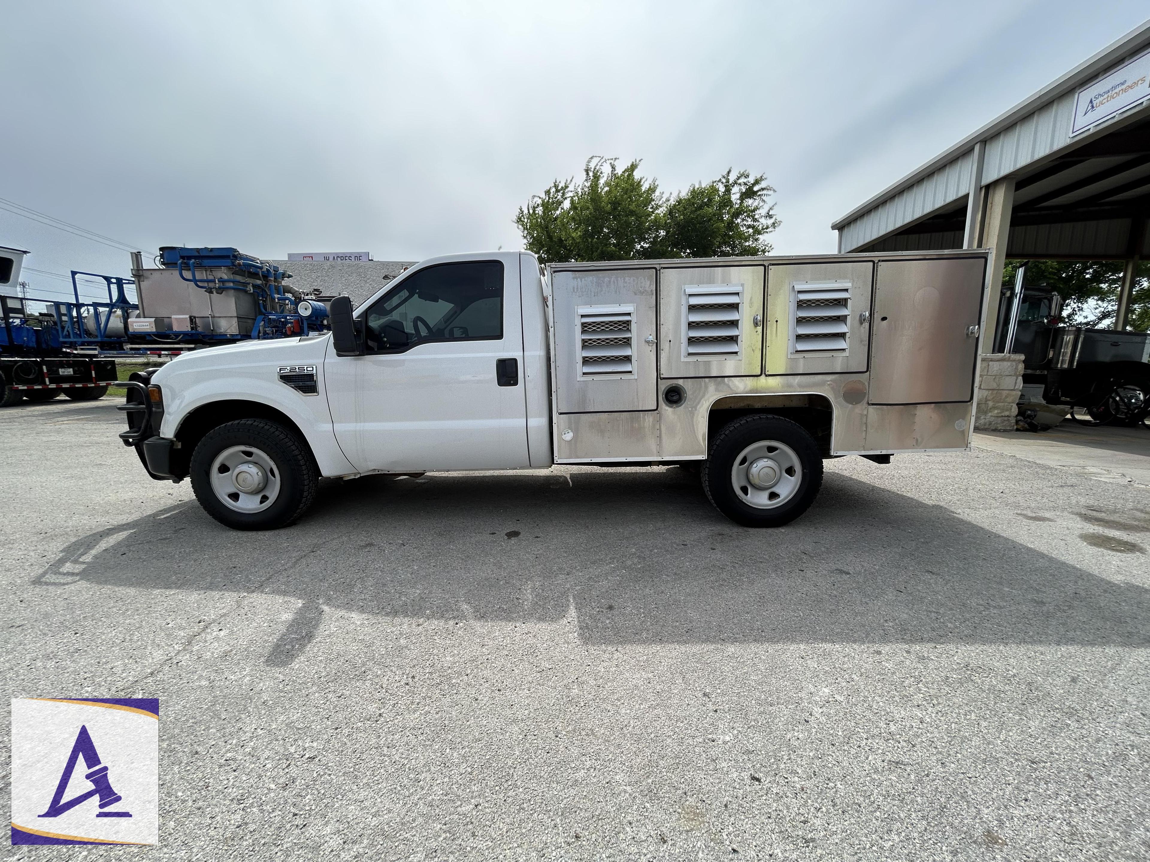 2008 Ford F-250 Animal Control Truck, ONLY 130,742 On The Dash!