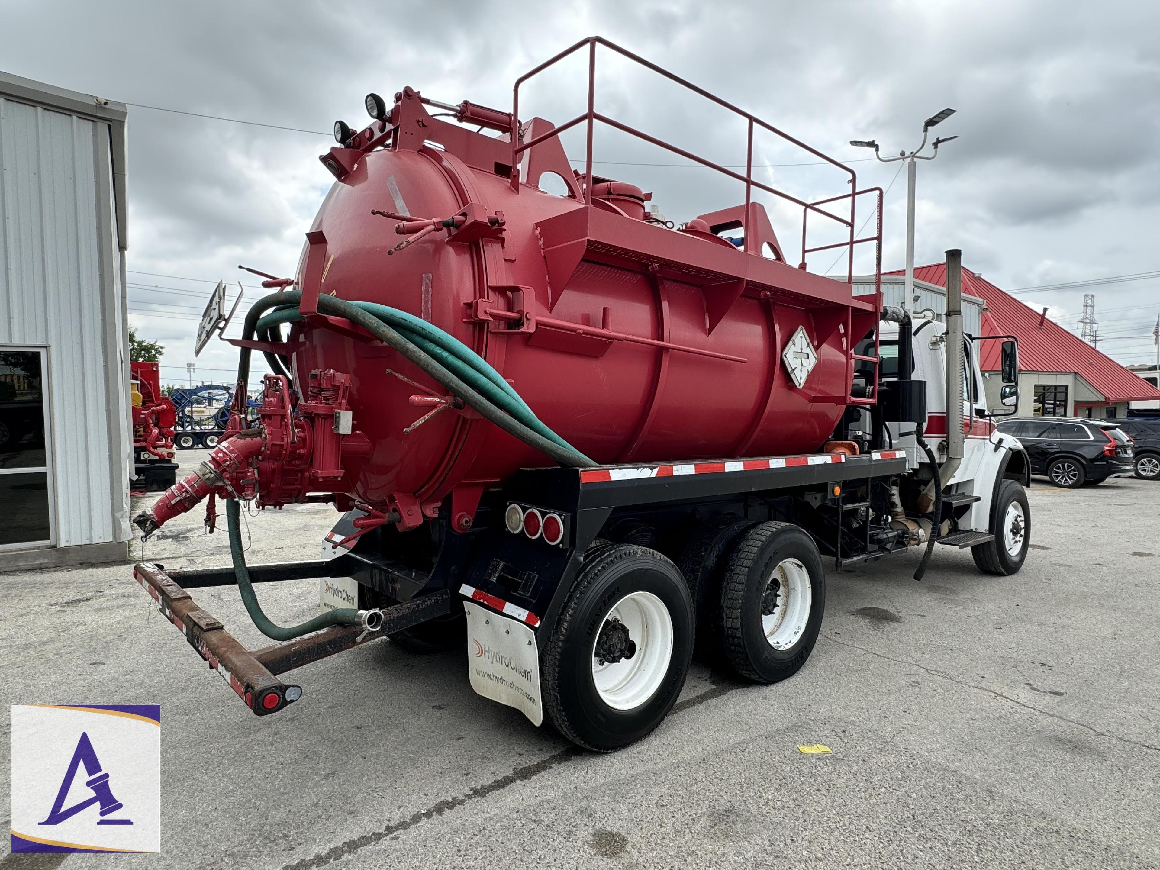 2005 Freightliner Business Class M2 Vacuum Truck - ONLY 36,238 On the DASH!