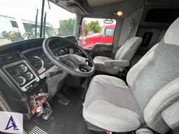 2008 Kenworth T800 Truck Tractor with Sleeper - CAT C13 DIesel - Eaton Fuller Transmission - Nice!