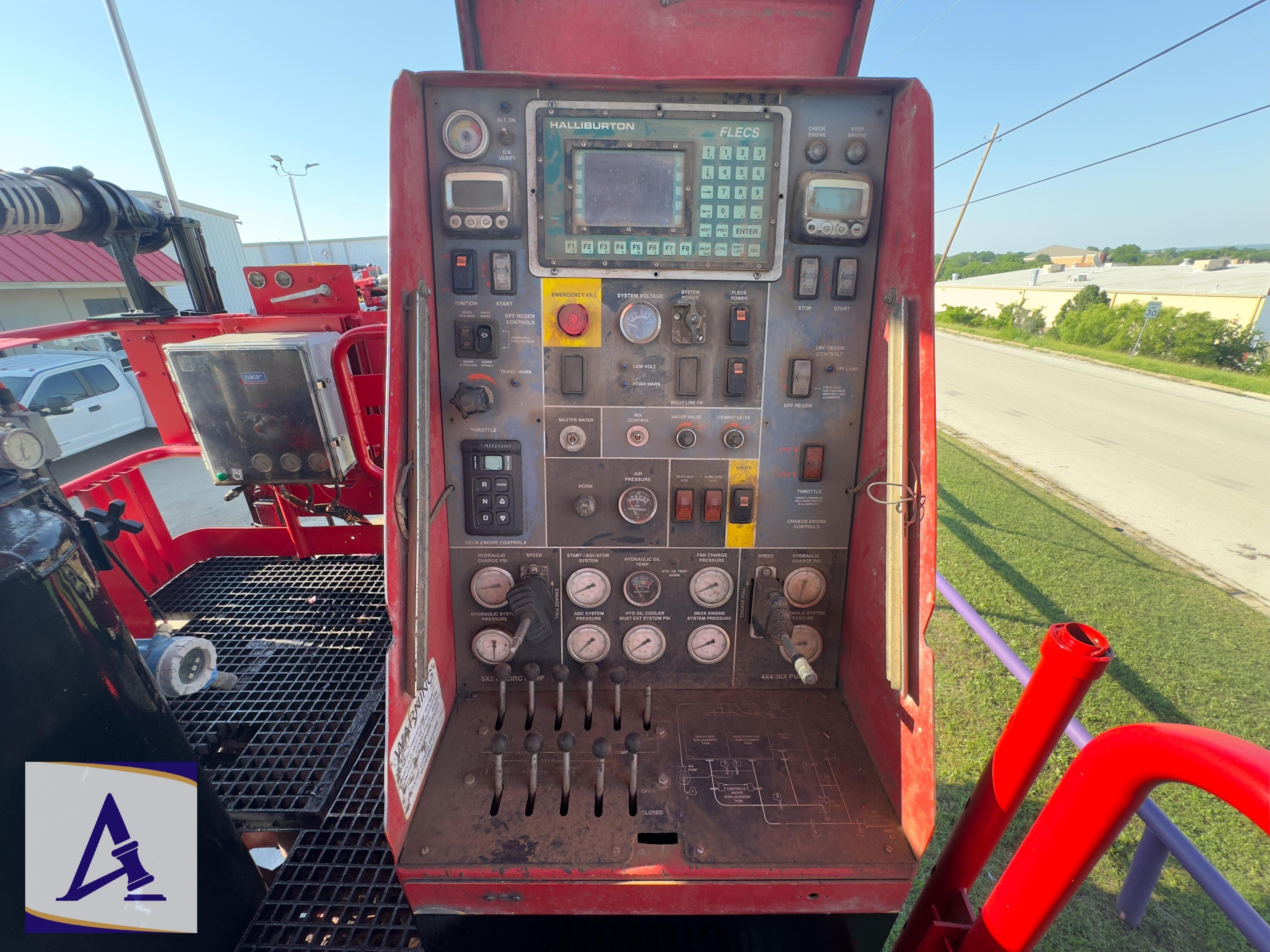 **RED TIGER ALERT** 2011 Kenworth T800 'Red Tiger' Single Cement Pump Truck - HT400 Triplex! LOOK!