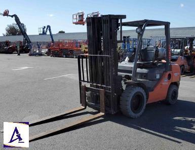 2014 Toyota 6,000lbs Forklift - Model 8FGU30 - 3,571 Hours - CLEAN UNIT!