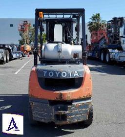 2014 Toyota 6,000lbs Forklift - Model 8FGU30 - 3,571 Hours - CLEAN UNIT!