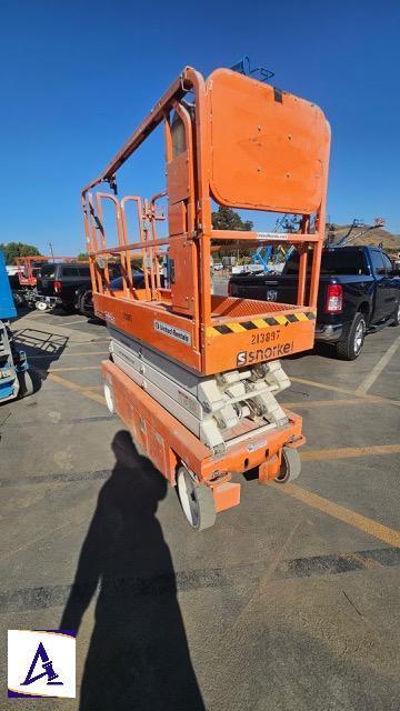 2018 Snorkel Scissor Lift - Model S3226E - Only 580 Hours!