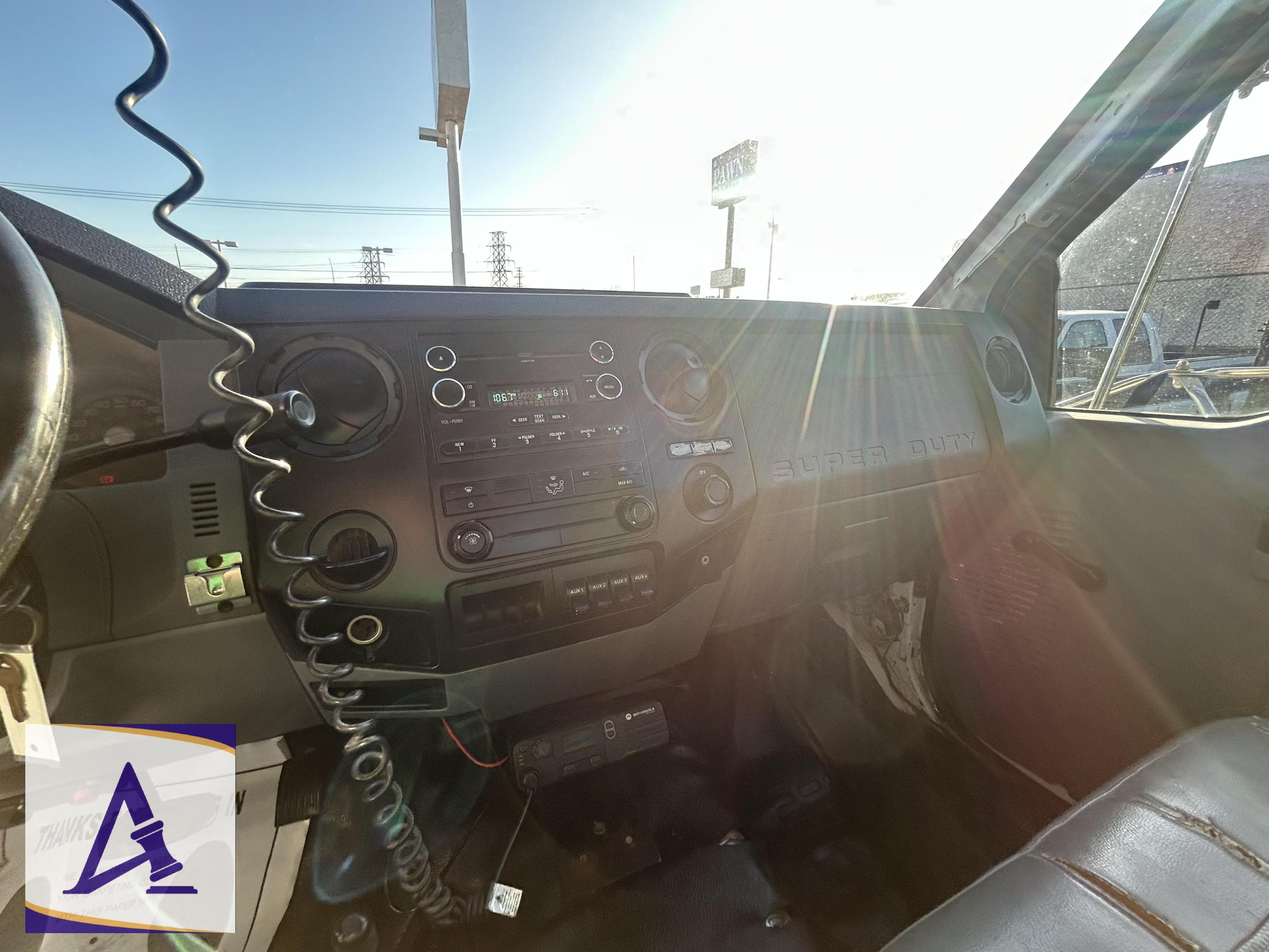 2011 Ford F650 Roustabout Truck - Winch Truck