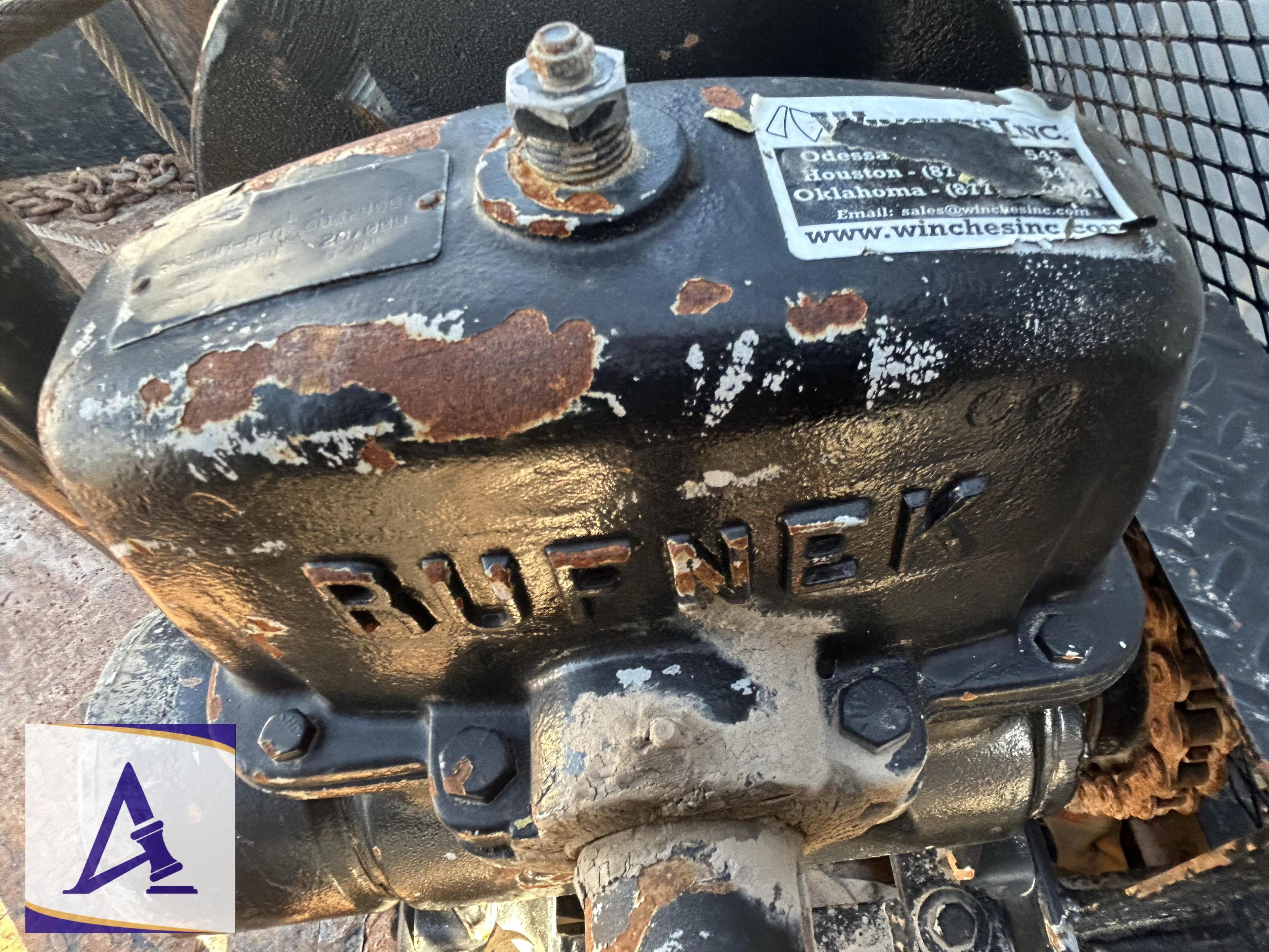 2011 Ford F650 Roustabout Truck - Winch Truck