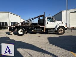 2011 Ford F650 Roustabout Truck - Winch Truck