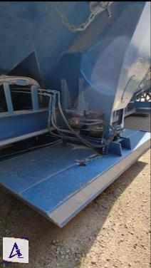 2011 Appco Sand King FS-40 Portable Transfer Trailer