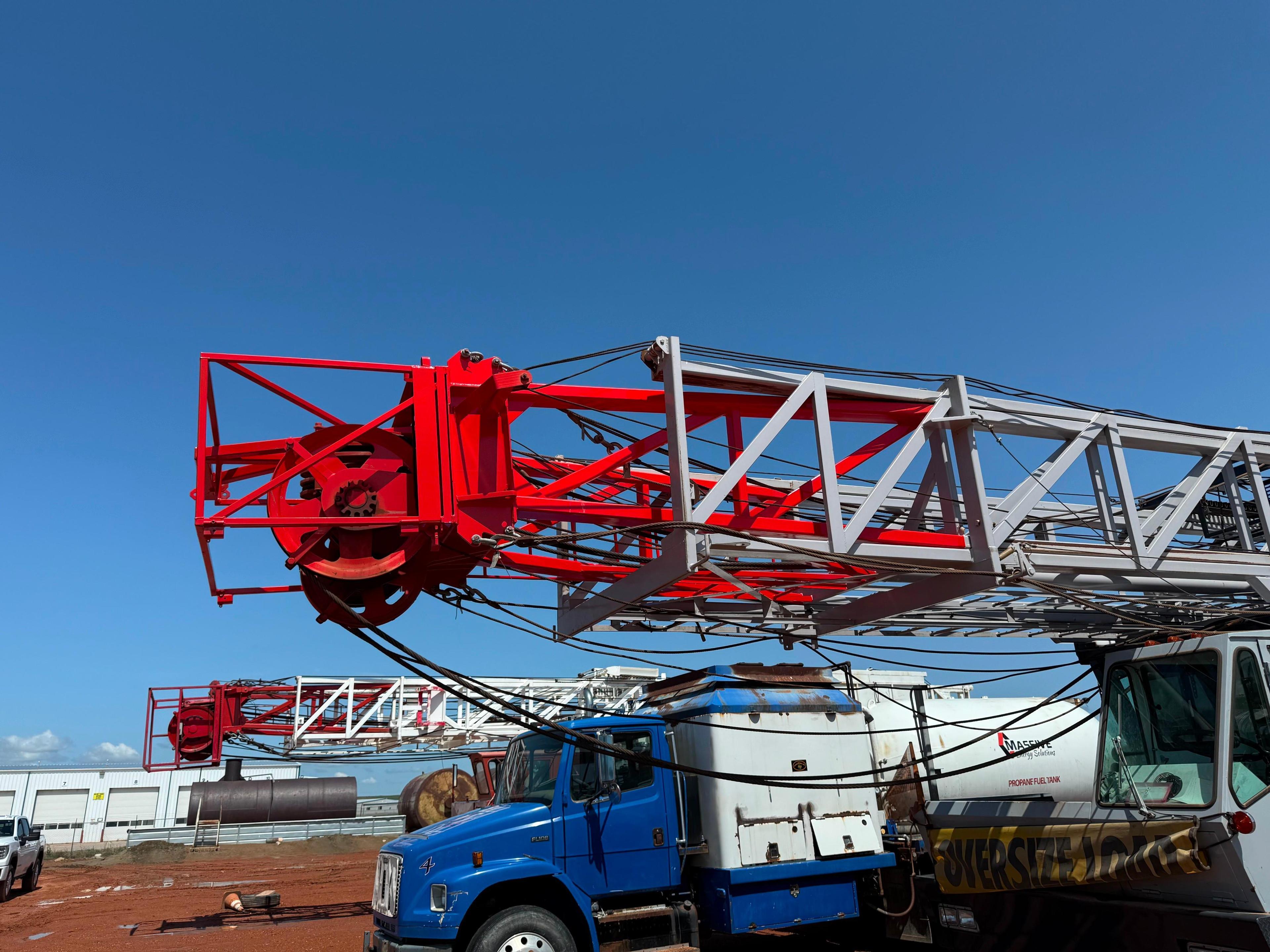 2013 Taylor TI-500 5-Axle Well Service Rig - Detroit Series 60 - ONLY 1,300 HOURS!!