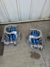 (2) Cavins Type B Air Tubing Slips