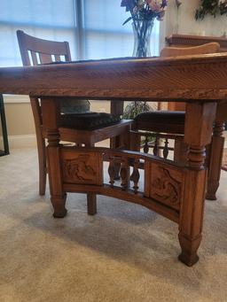 Oak Table