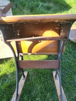 ANTIQUE CAST IRON SILENT GIANT SCHOOL DESK