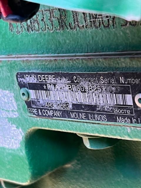 2013 John Deere 8335R Tractor