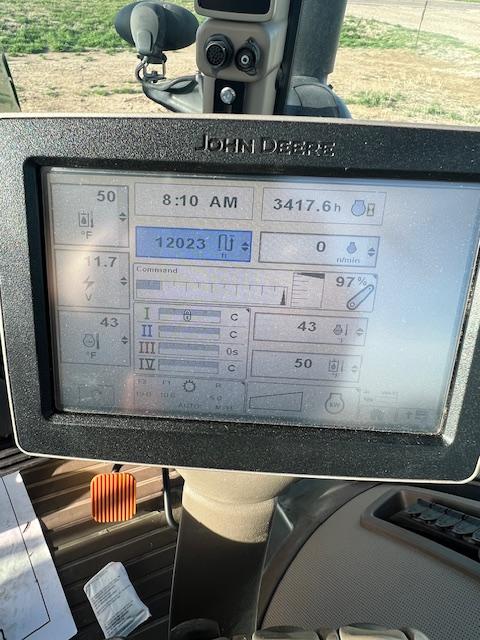 2013 John Deere 8335R Tractor