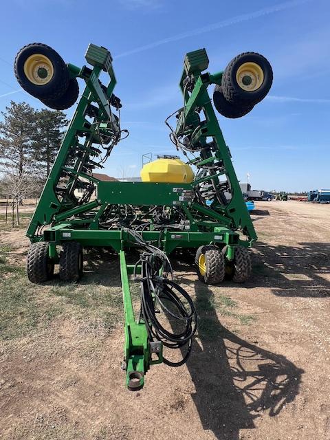 2011 John Deere 1890/1910 Air Seeder