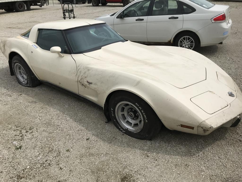 1978 CHEVY CORVETTE 25TH ANNIVERSARY.  VIN: 1Z87L8S407535. MILEAGE SHOWS 57,969.