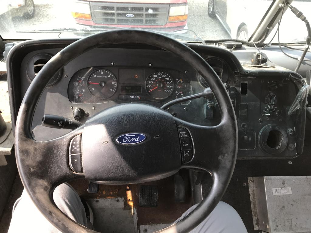 2013 FORD F59. VIN: 1F65F5KY4D0A11564. MILEAGE: 260,115. TRUCK # 313639.