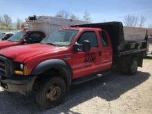 2007 FORD F-550 XL SUPER DUTY WITH 10' STEEL DUMP. VIN: 1FDAX57P17EA85116. TRUE MILEAGE UNKNOWN.