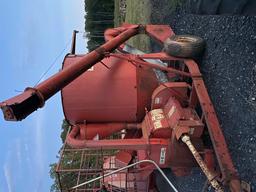GEHL 95 Feed Mill