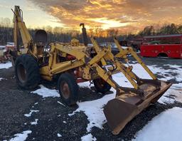 Case D530 Tractor with Loader and Backhoe