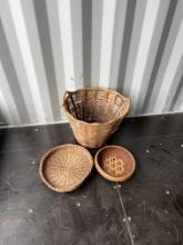 Vintage Wicker Basket Set - Used