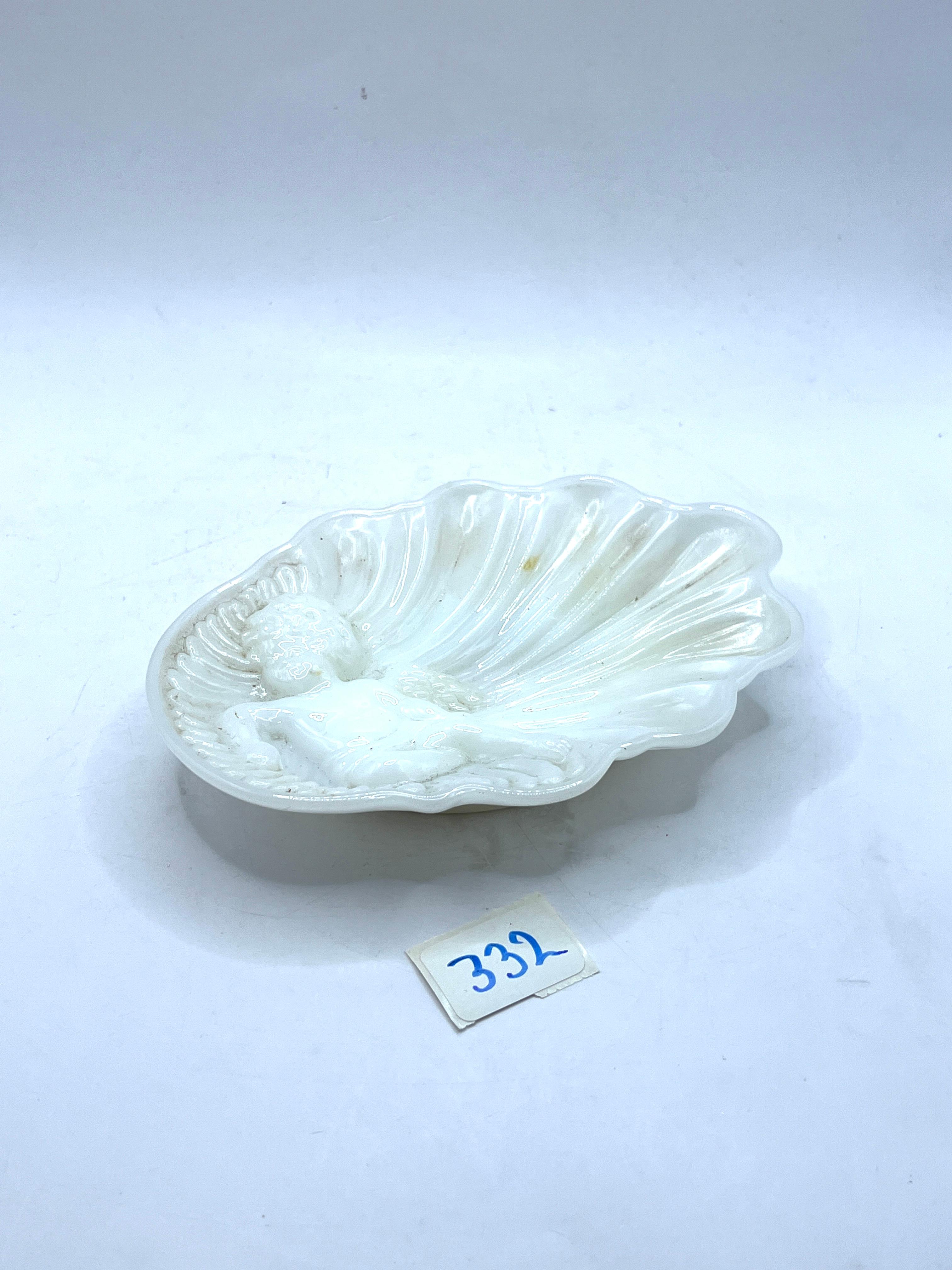 White angle Avon dish
