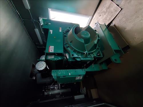 New Cummins 2.5 MW Standby Diesel Generator Set