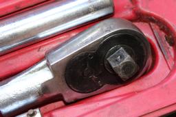 Snap-On 1" Torque Wrench w/ Extension & Hard Case