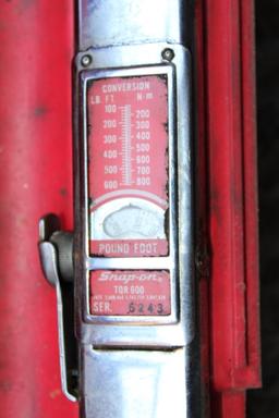 Snap-On 1" Torque Wrench w/ Extension & Hard Case