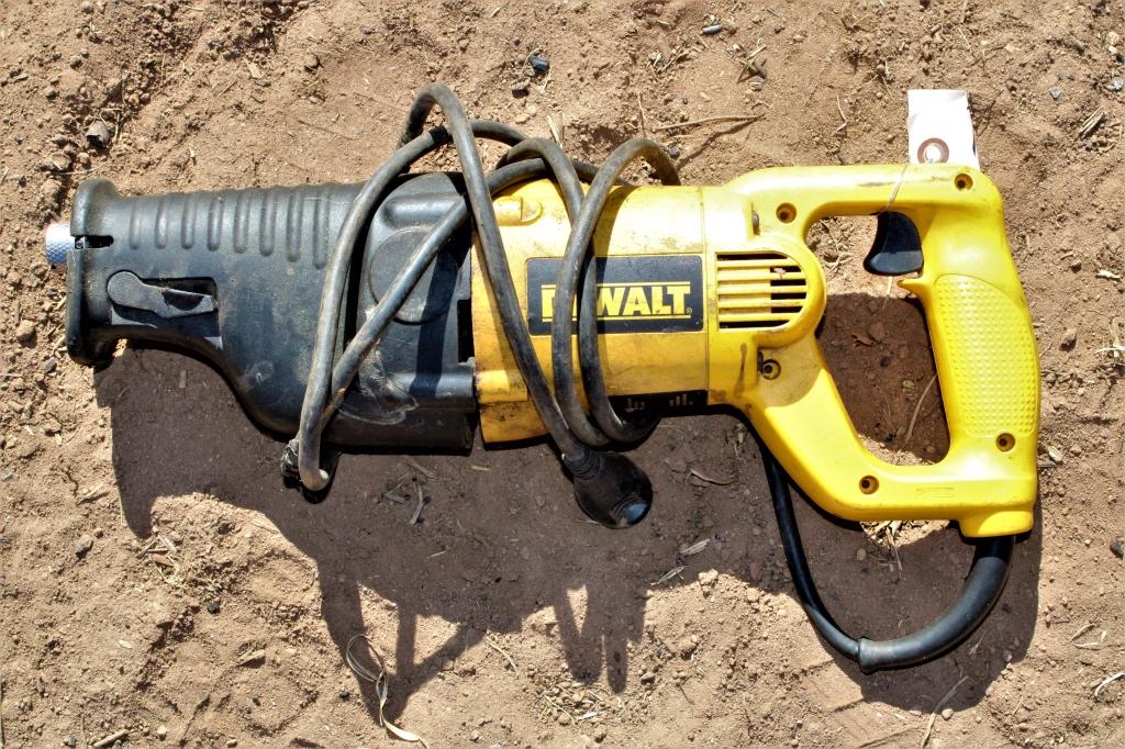 DeWalt Saw Zall