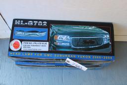 (2) Paw Head Lamp for GMC Suburban Yukon 200-2004