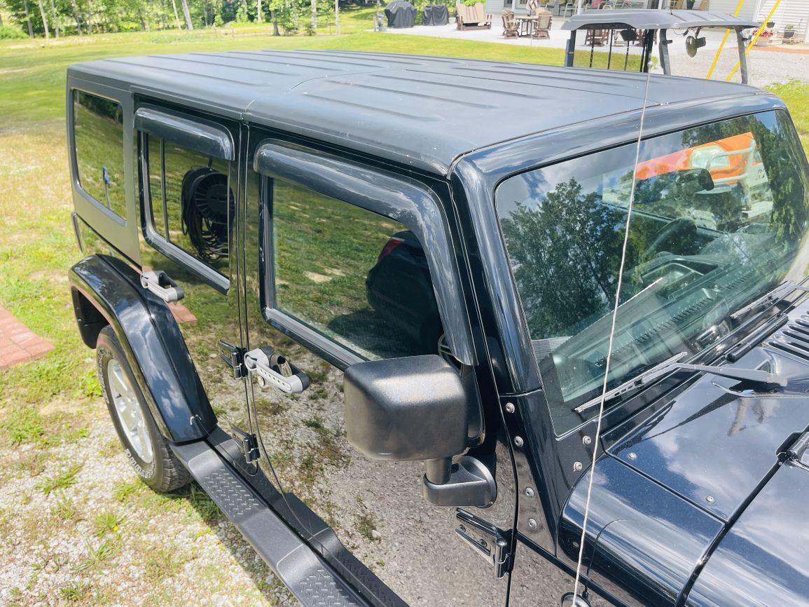 2011 Jeep Wrangler Sahara Unlimited SUV