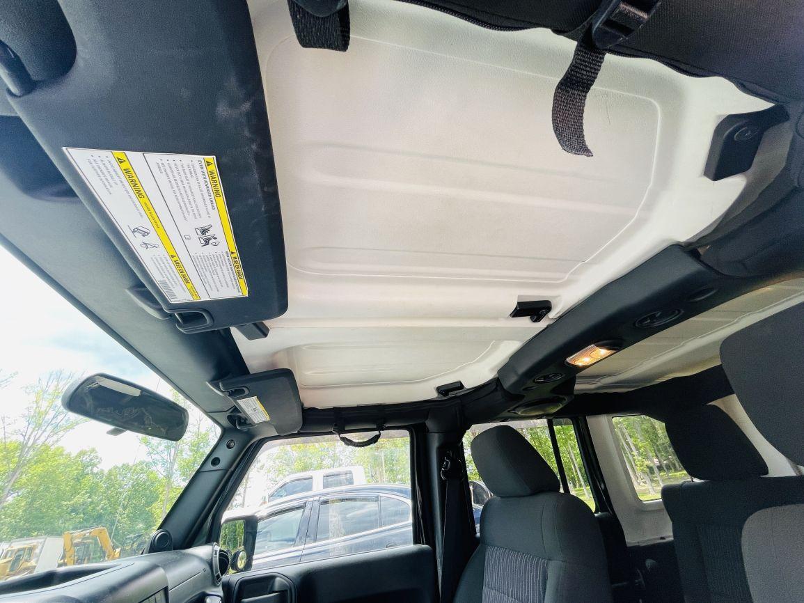 2011 Jeep Wrangler Sahara Unlimited SUV