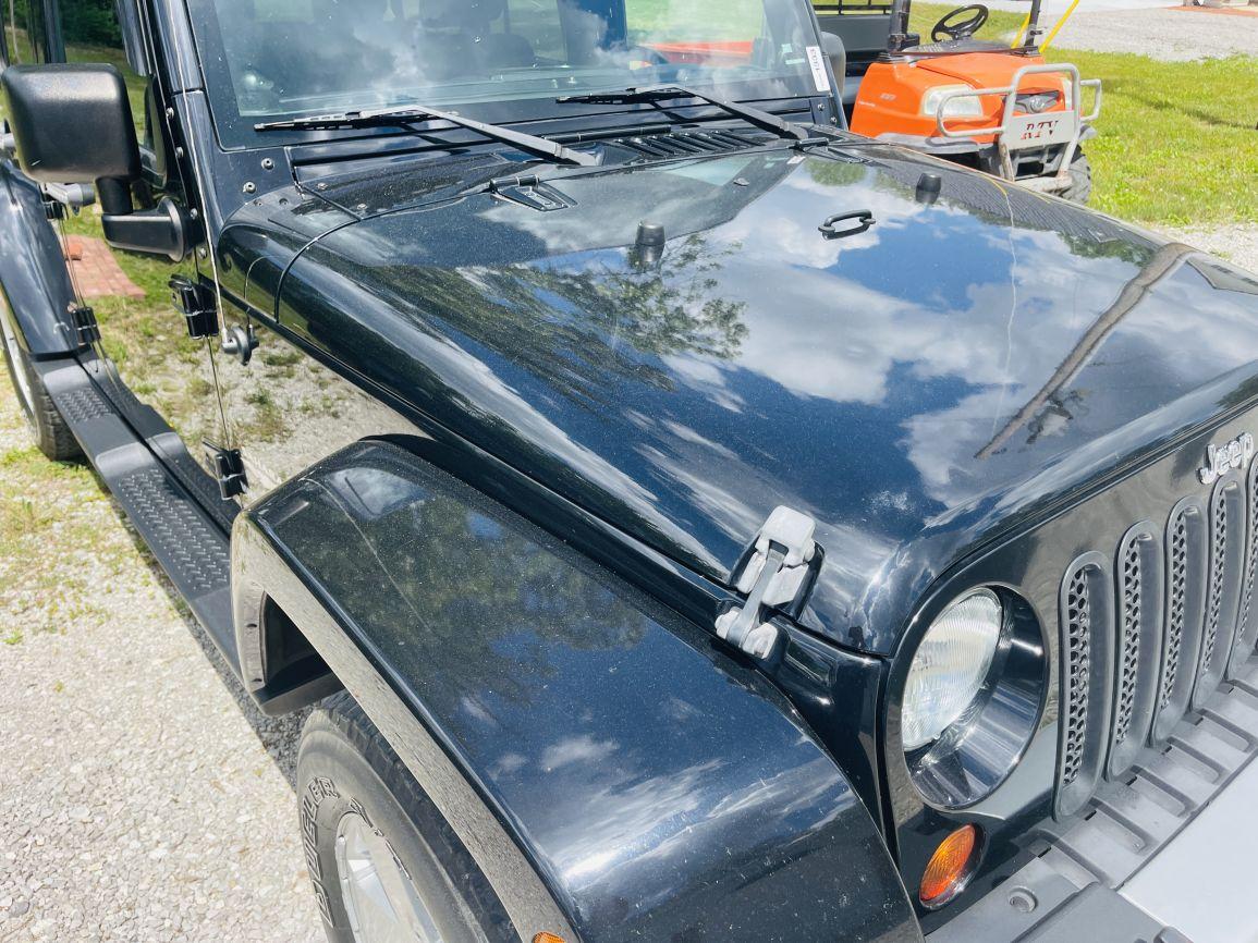 2011 Jeep Wrangler Sahara Unlimited SUV
