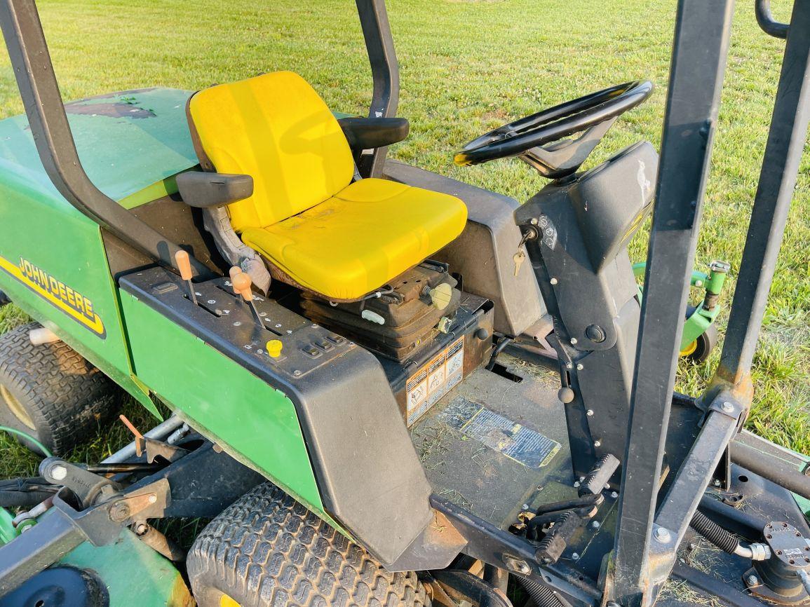 John Deere 1600  Wide Area Mower