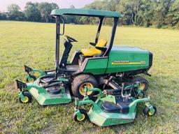 John Deere 1600  Wide Area Mower