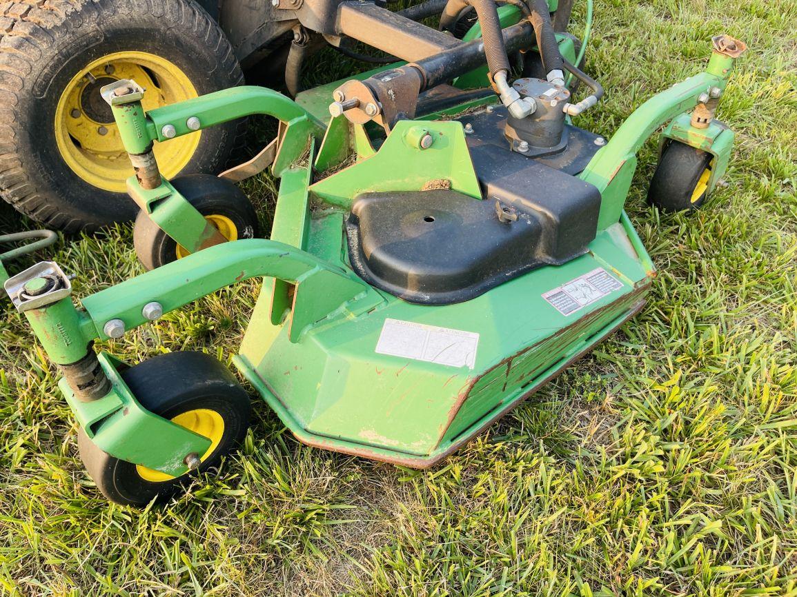 John Deere 1600  Wide Area Mower