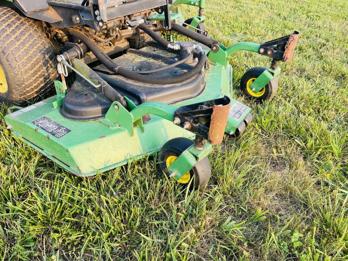John Deere 1600  Wide Area Mower