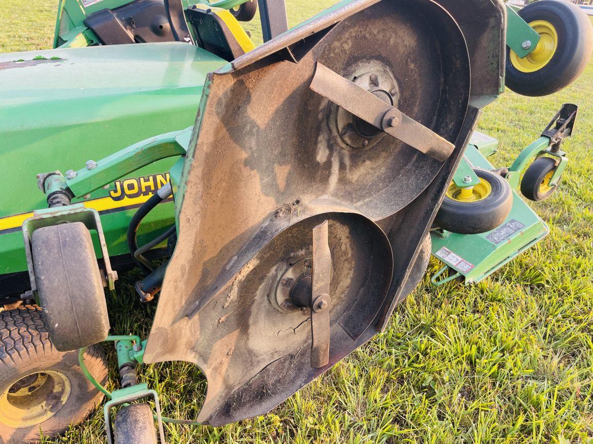 John Deere 1600  Wide Area Mower