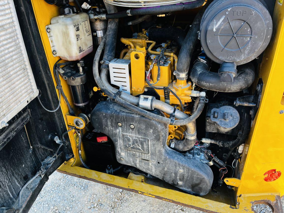 2018 CAT 259D Skid Steer