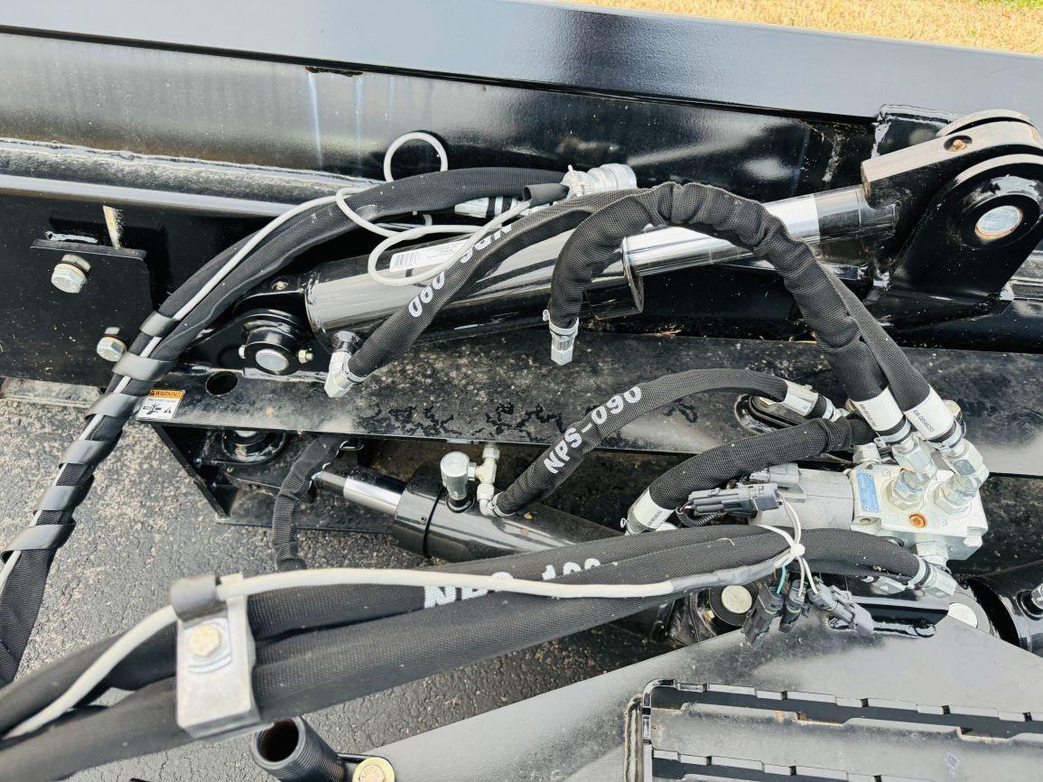 Kubota DZ3096 6-Way Dozer Blade Attachment