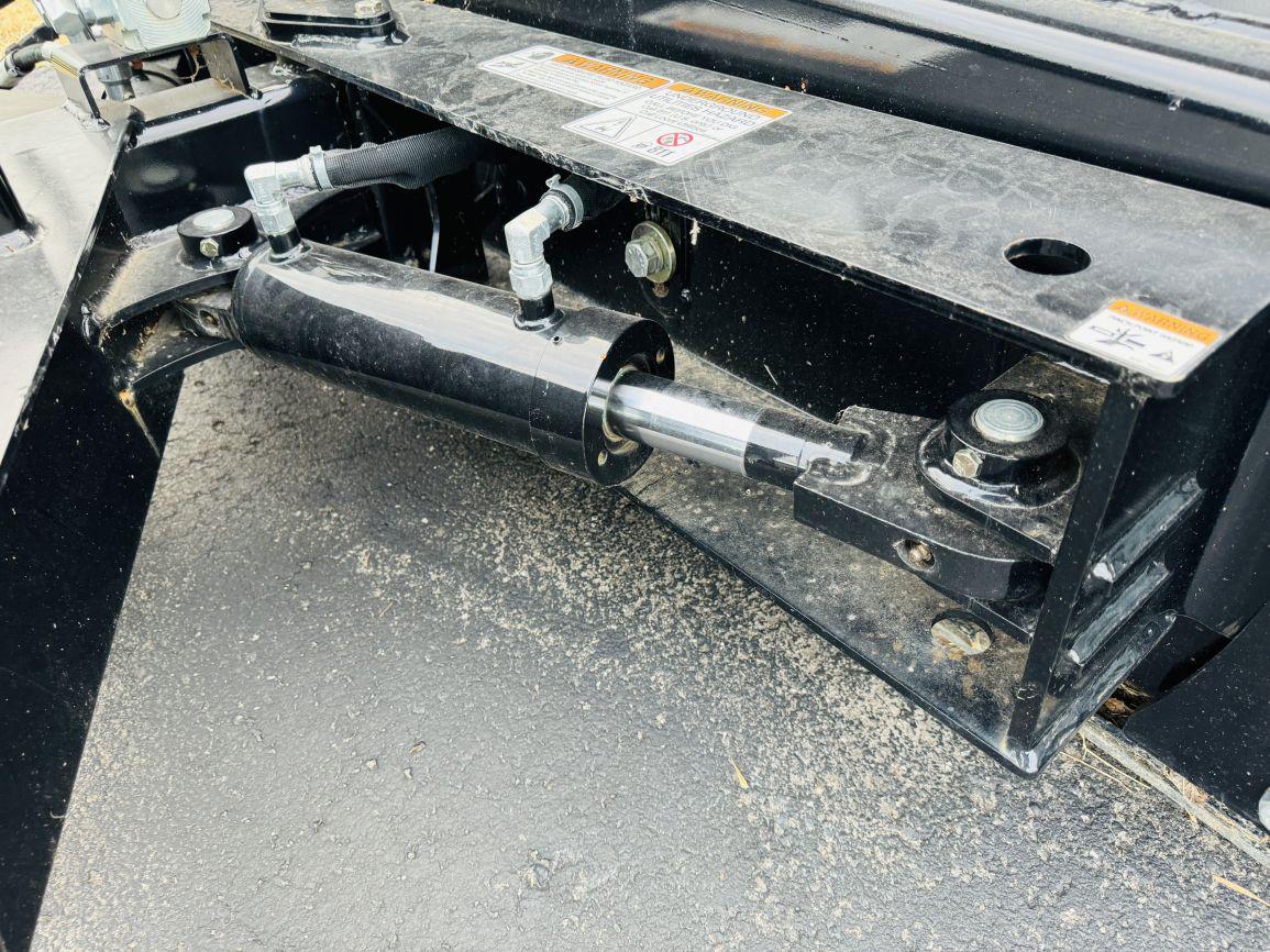 Kubota DZ3096 6-Way Dozer Blade Attachment