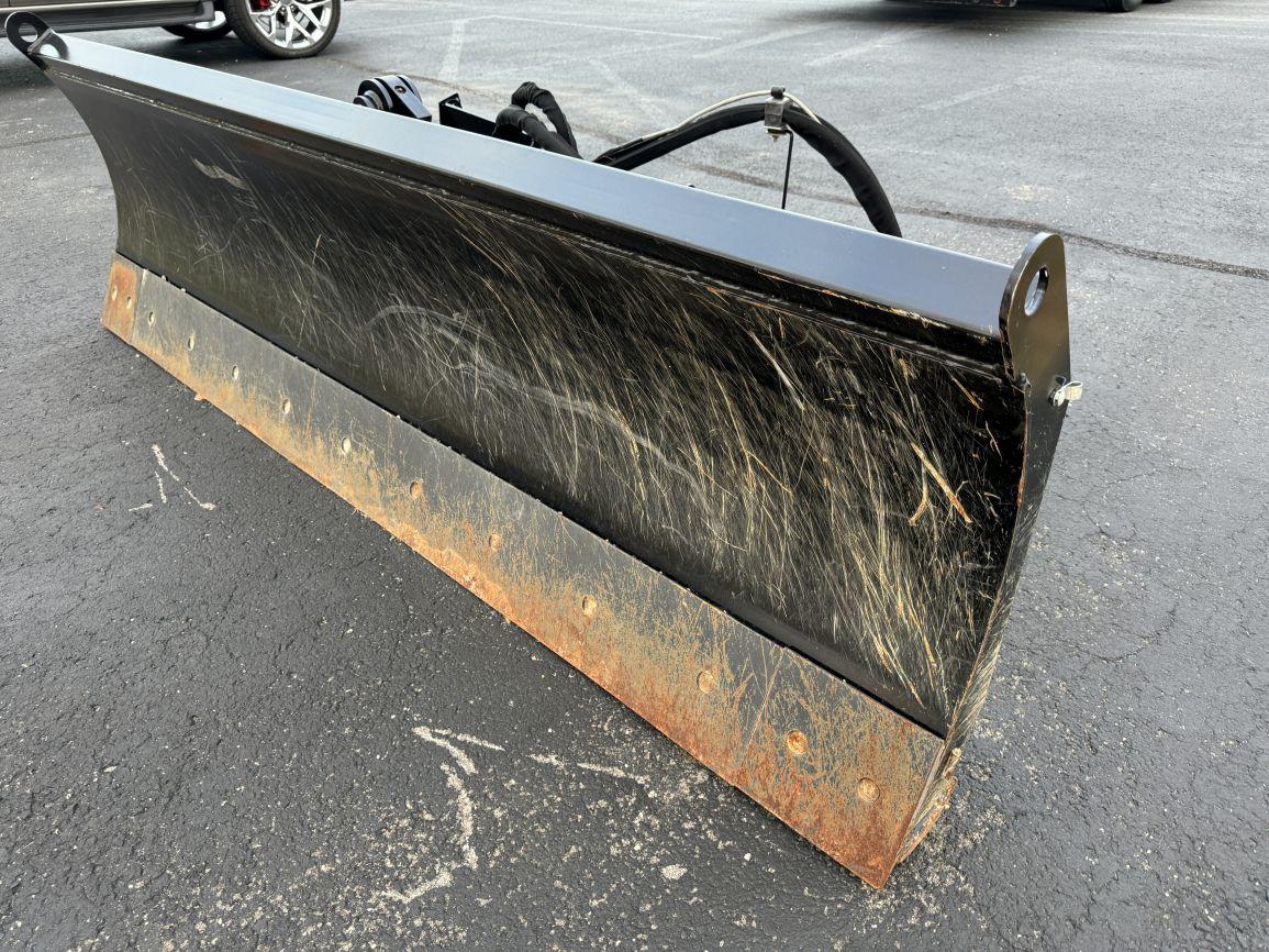 Kubota DZ3096 6-Way Dozer Blade Attachment