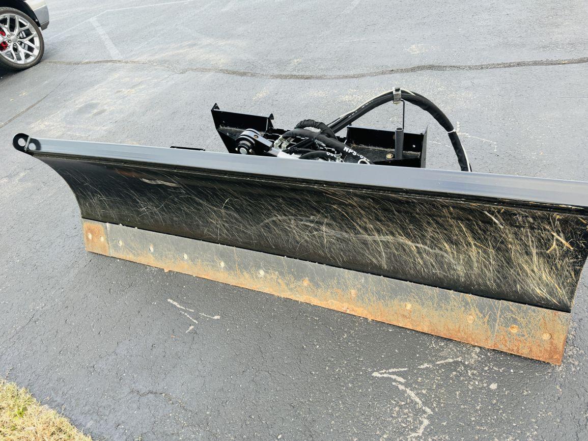 Kubota DZ3096 6-Way Dozer Blade Attachment