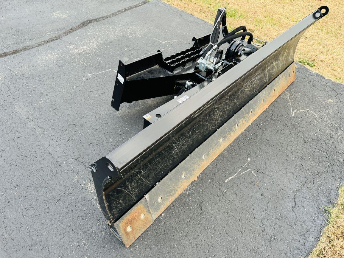 Kubota DZ3096 6-Way Dozer Blade Attachment