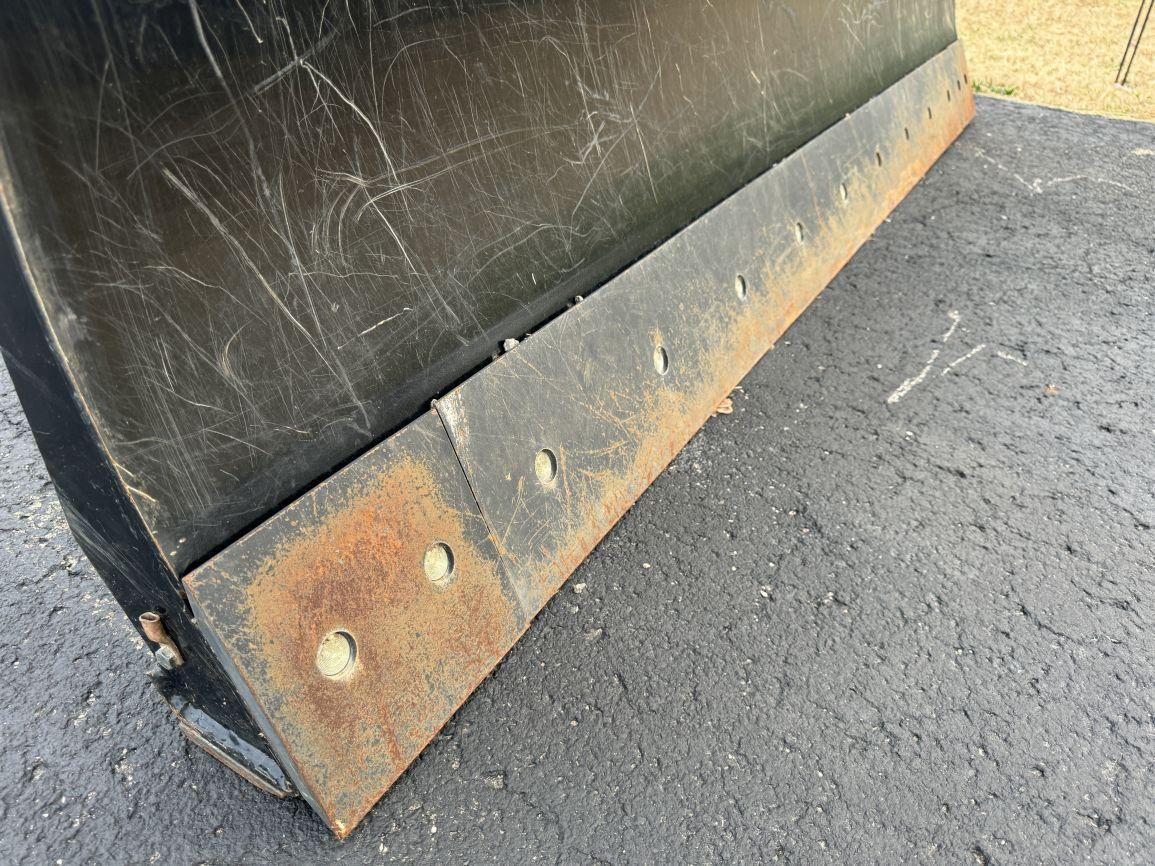 Kubota DZ3096 6-Way Dozer Blade Attachment